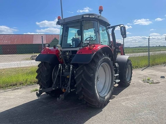Massey Ferguson 5S.145 Efficent Dyna-6 3 of 7