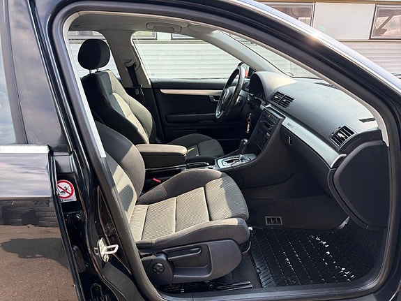 Audi A4 17 of 21
