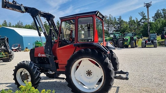 Valmet 405-4  +  4st Redskap 3 of 10