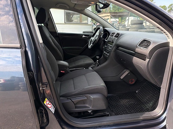 Volkswagen Golf I 12 of 21