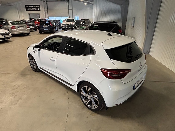 Renault Clio 4 of 11
