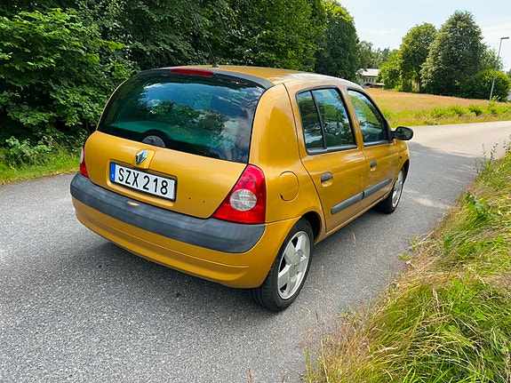 Renault Clio 4 of 5