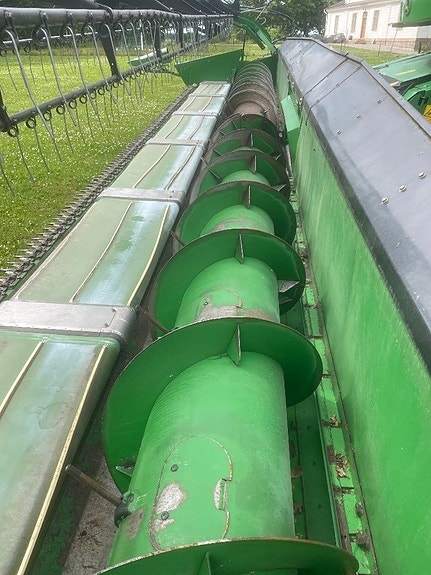 John Deere T 660 i 9 of 14