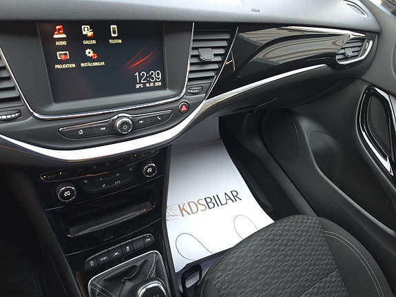 Opel Astra 10 of 11