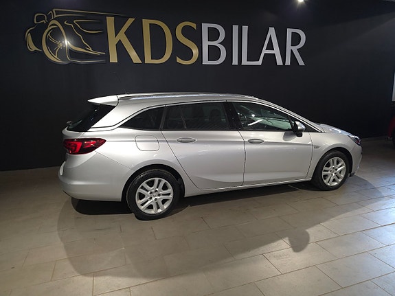 Opel Astra 6 of 11