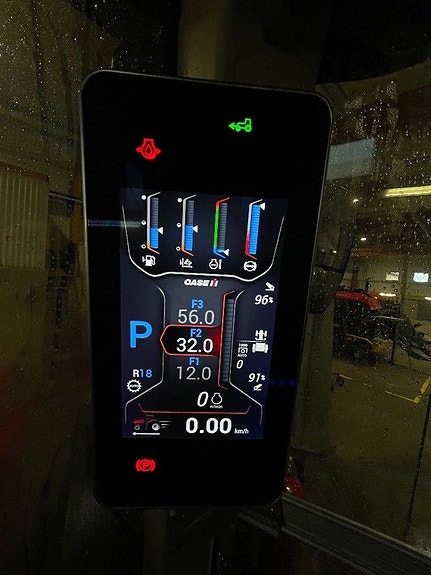 Case IH Optum 300 CVX AFS Connect 6 of 7