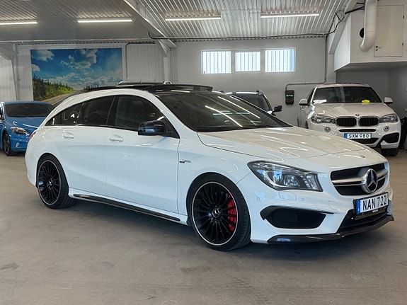 Mercedes-Benz CLA45 4 of 5