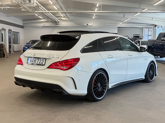 Mercedes-Benz CLA45 3 of 5