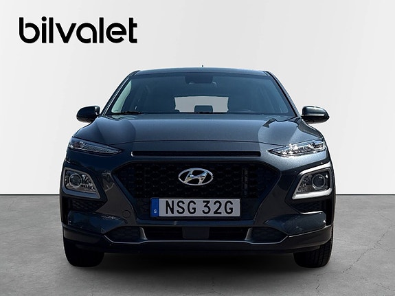 Hyundai Kona 2 of 5