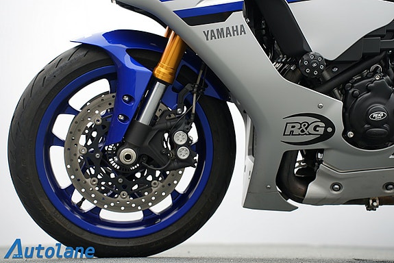 Yamaha YZF-R1 *Akrapovic, Nyservad 13 of 29
