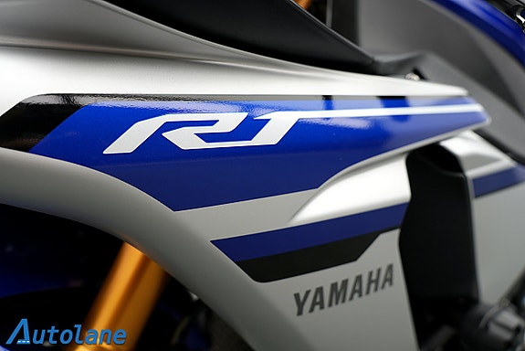 Yamaha YZF-R1 *Akrapovic, Nyservad 20 of 29
