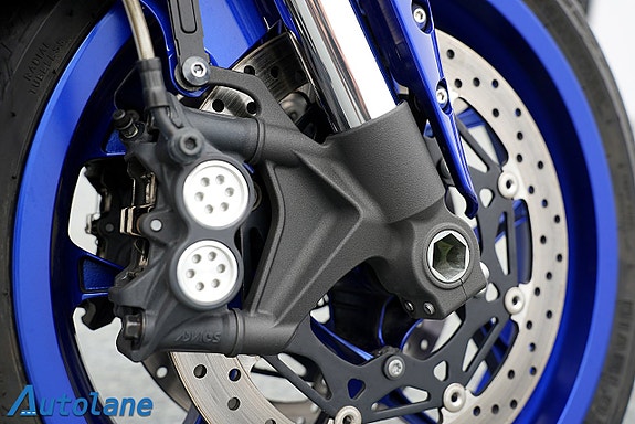 Yamaha YZF-R1 *Akrapovic, Nyservad 28 of 29