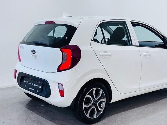 Kia Picanto 18 of 19