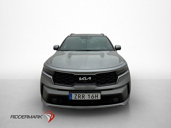 Kia Sorento 2 of 5
