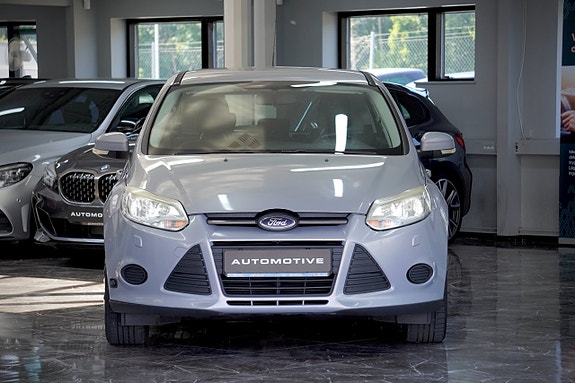 Ford Focus 2 of 5