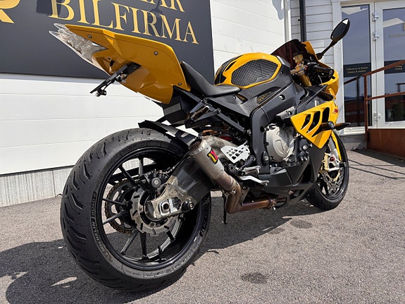 BMW Motorrad S S1000 RR, Fint skick, R&G, Slipon, "Den gula faran" 9 of 11