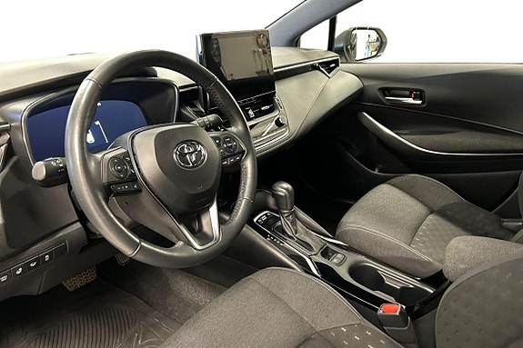 Toyota Corolla 10 of 15