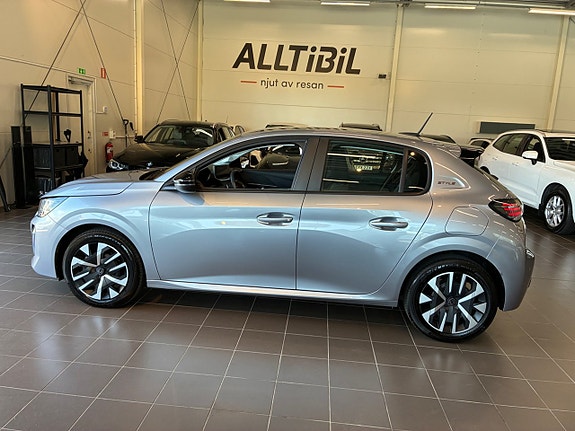 Peugeot 208 2 of 5