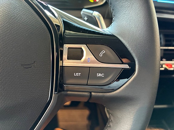 Peugeot 208 18 of 19