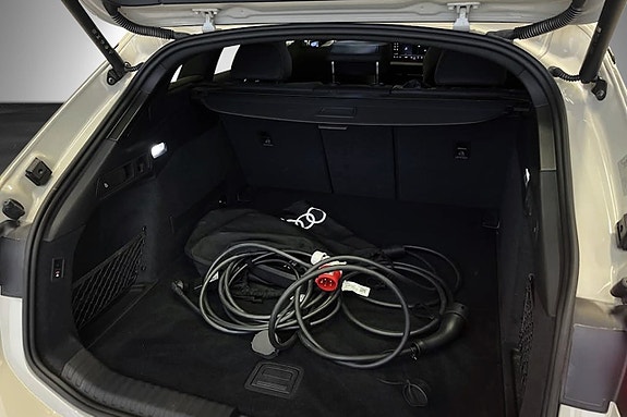 Audi A6 11 of 13