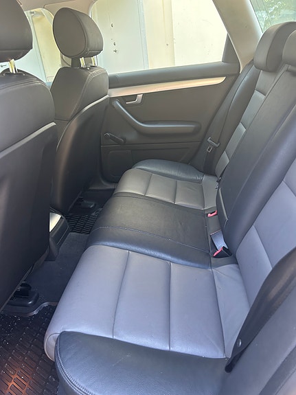 Audi A4 3 of 9