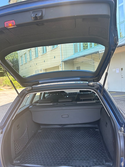 Audi A4 8 of 9