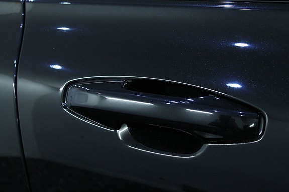 Volvo V60 Cross Country 11 of 20