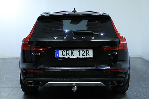 Volvo V60 Cross Country 6 of 20