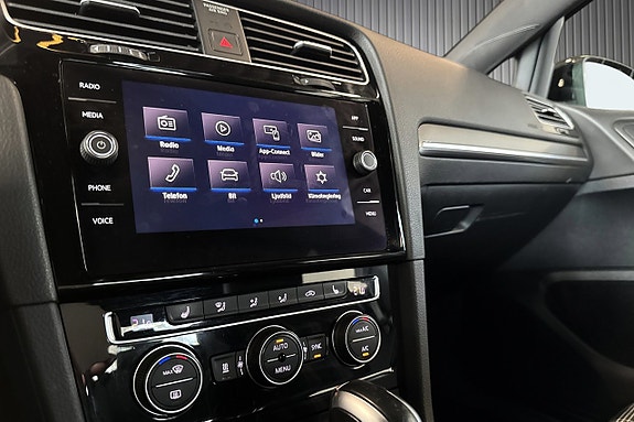 Volkswagen Golf I 14 of 19