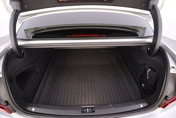 Volvo S90 21 of 23