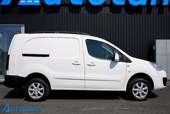 Peugeot Partner 3 of 5
