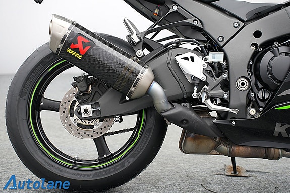 Kawasaki Ninja ZX-10R *Akrapovic, Öhlins, SHOWA 10 of 30