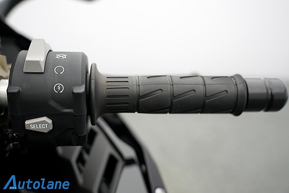 Kawasaki Ninja ZX-10R *Akrapovic, Öhlins, SHOWA 26 of 30