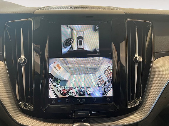 Volvo XC60 21 of 26
