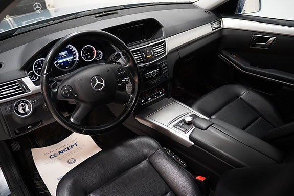 Mercedes-Benz E220 6 of 23