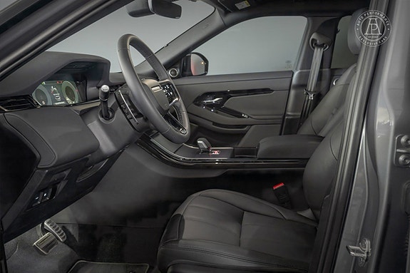 Land Rover Range Rover Evoque 4 of 8