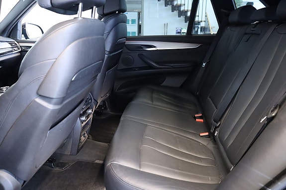 BMW X5 12 of 17