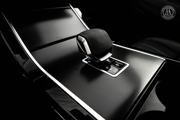 Land Rover Range Rover Evoque 11 of 12
