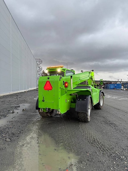 Merlo P40.17-PLUS 4 of 5