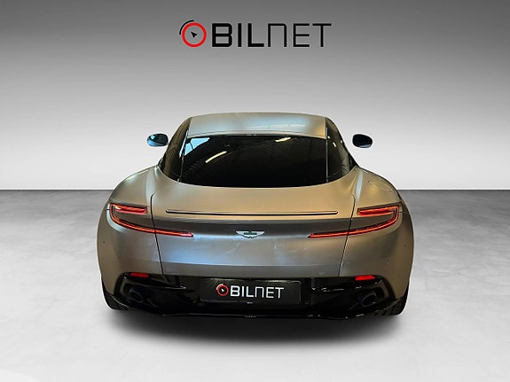 Aston Martin DB12 7 of 30
