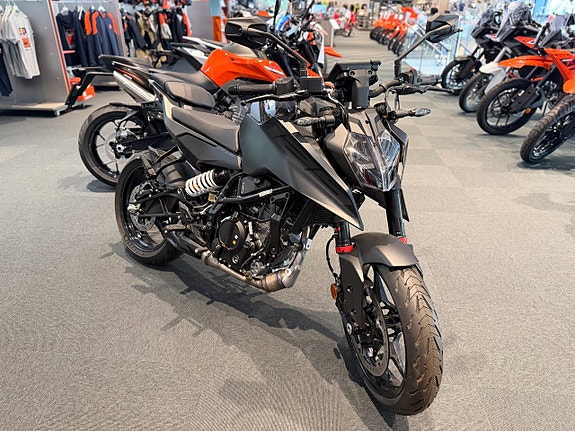 KTM 125 DUKE 0% ränta 38mån 3 of 5