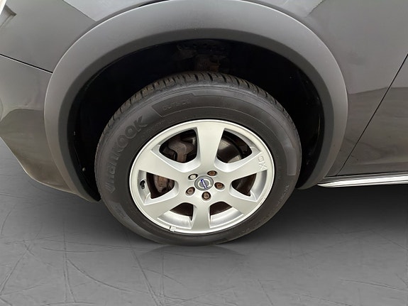 Volvo V60 Cross Country 26 of 29