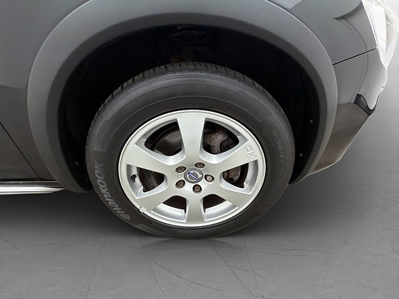 Volvo V60 Cross Country 29 of 29