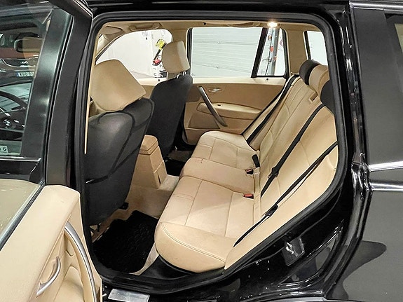 BMW X3 5 of 5
