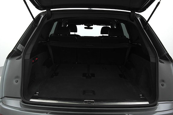 Audi Q7 19 of 21
