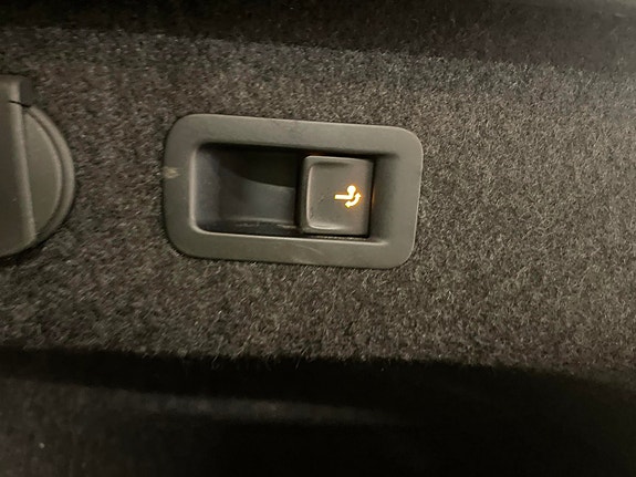 Volkswagen Passat 15 of 19