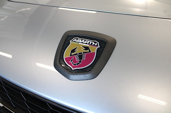 Abarth 124 Spider 12 of 29