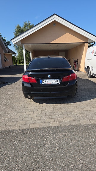 BMW 525d 3 of 6