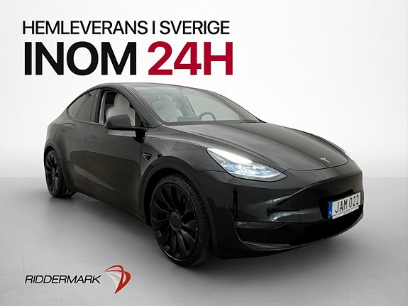 Tesla Model Y 4 of 30