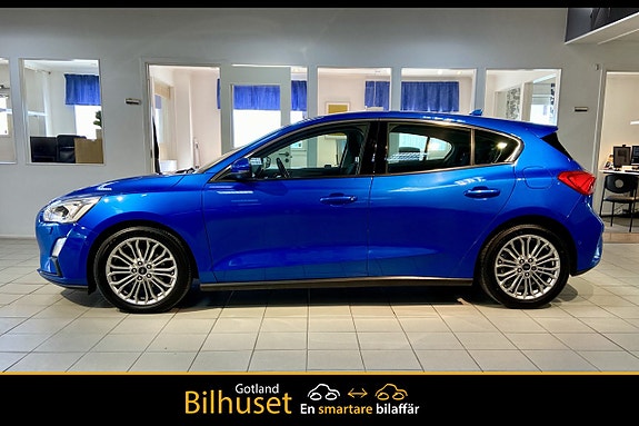 Ford Focus 2 of 5
